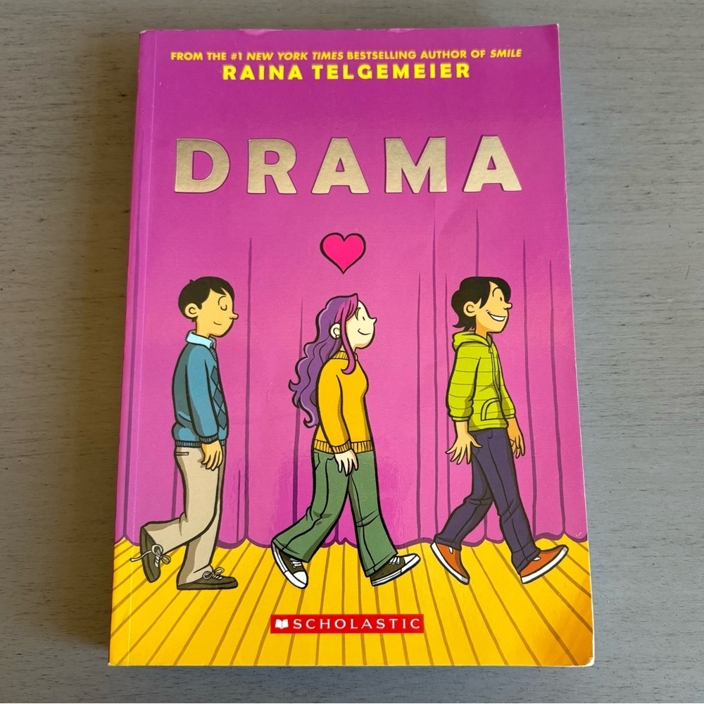 Ghosts, Drama, Smile Graphic Novels Set- Raina Telgemeier- Paperback Books Youth - Picture 8 of 15